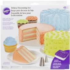 Wilton Deluxe Cake Decorating Set WITO1298